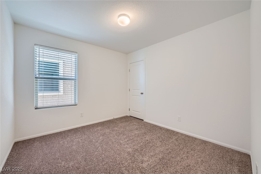 6005 Swift Lariat Street Property Photo 11