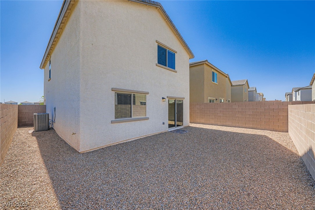 6005 Swift Lariat Street Property Photo 26