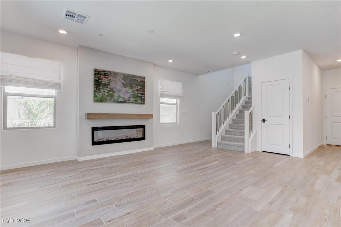 11652 Desert Hollow Avenue Property Photo 8