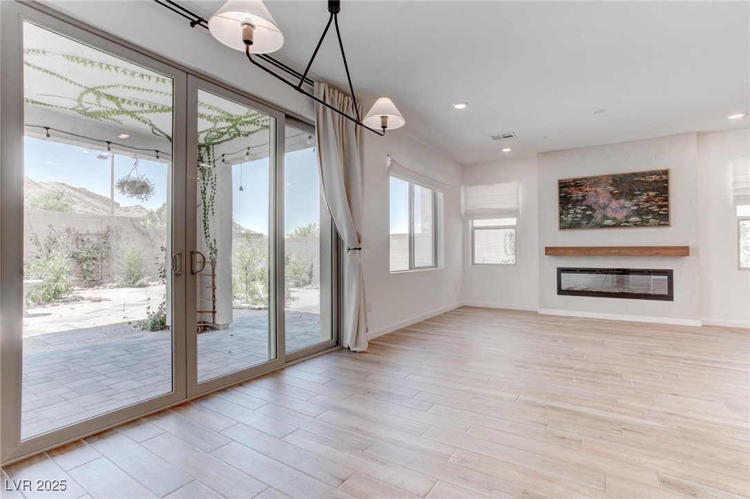 11652 Desert Hollow Avenue Property Photo 11