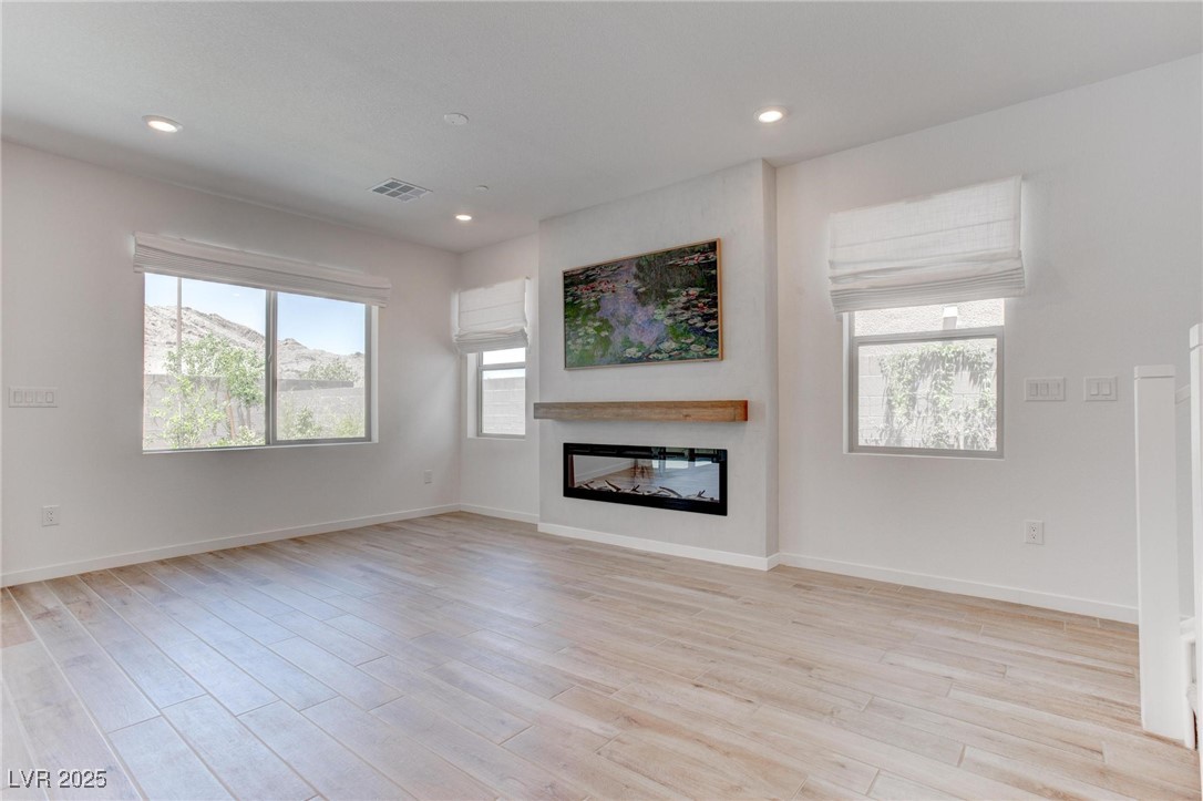 11652 Desert Hollow Avenue Property Photo 13