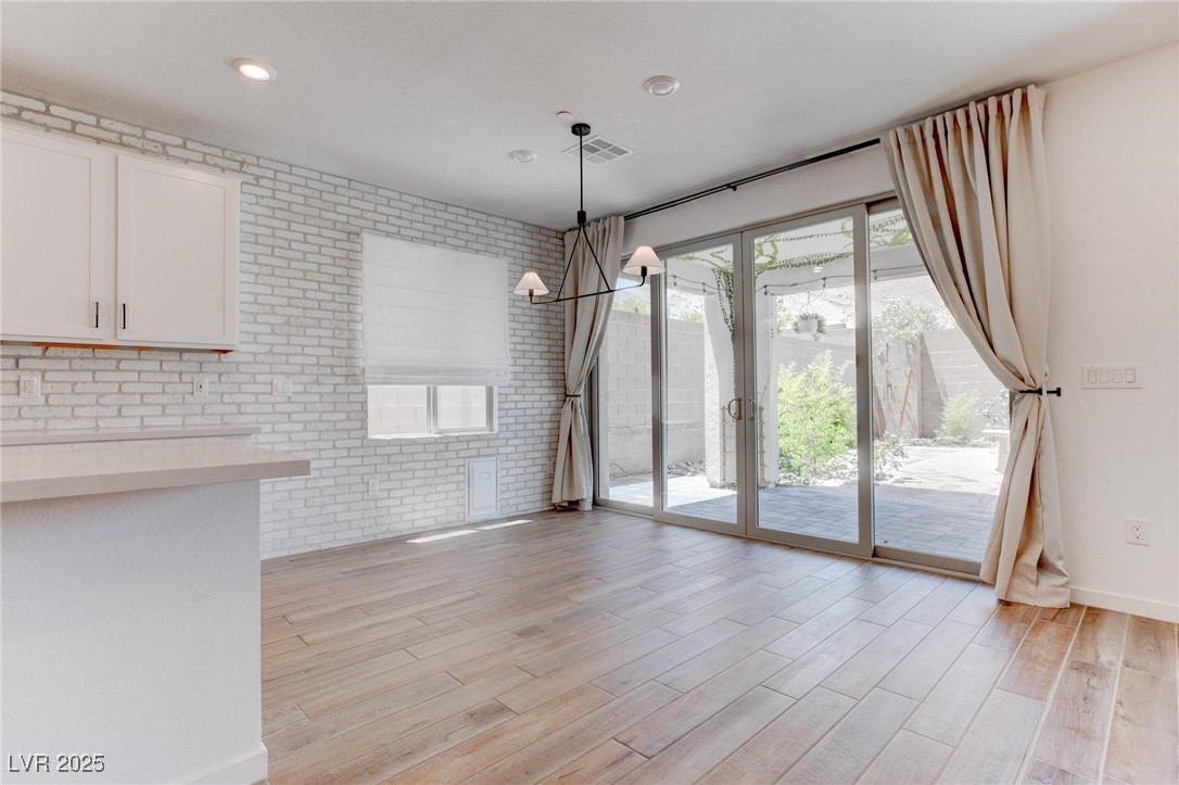 11652 Desert Hollow Avenue Property Photo 14