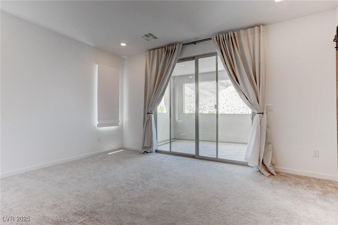 11652 Desert Hollow Avenue Property Photo 16