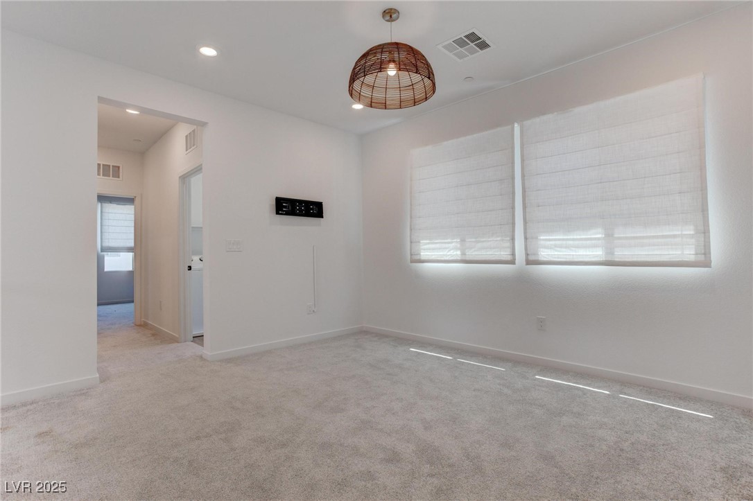 11652 Desert Hollow Avenue Property Photo 32