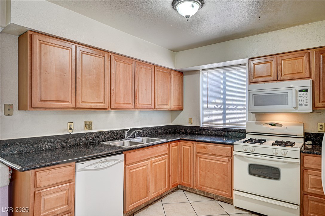 5121 Gains Mill Street Property Photo 15