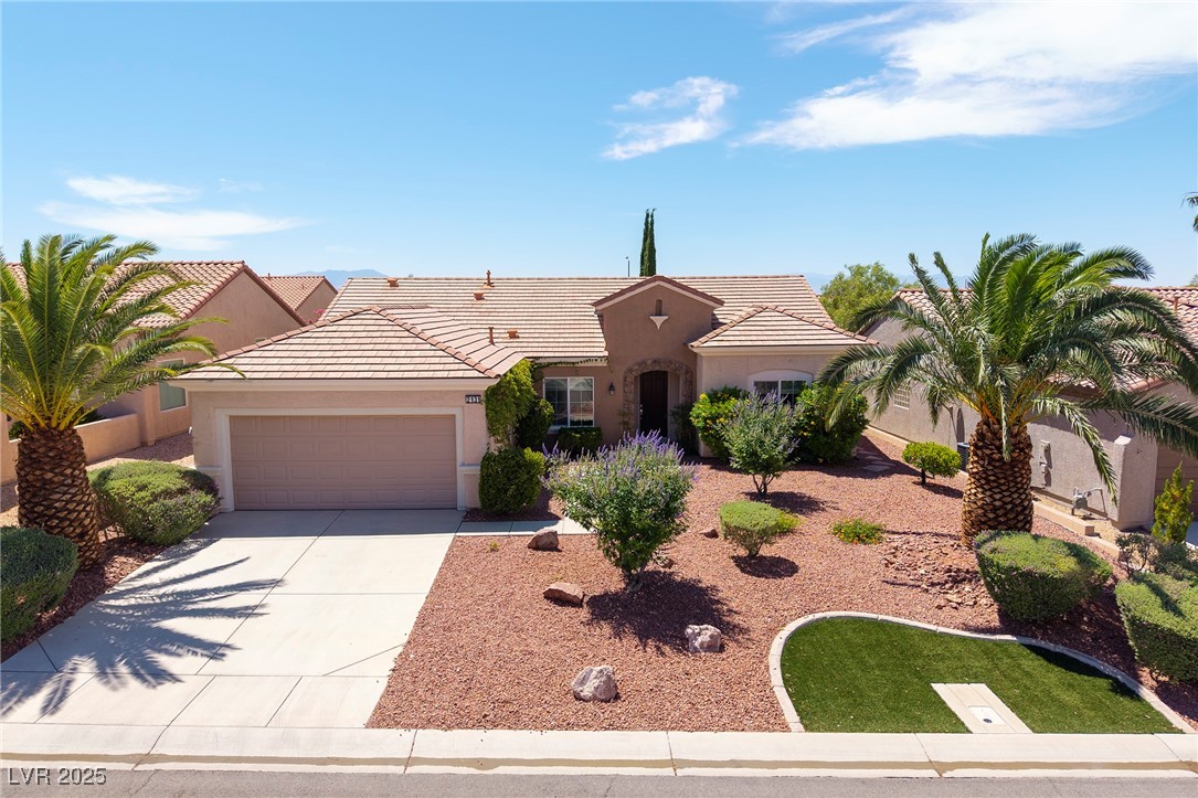 2131 Waterton Rivers Drive Property Photo 1