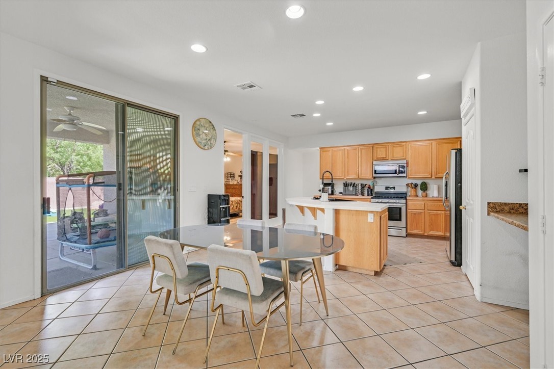 50 Desert Castle Court Property Photo 4