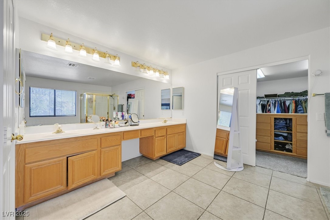 50 Desert Castle Court Property Photo 13