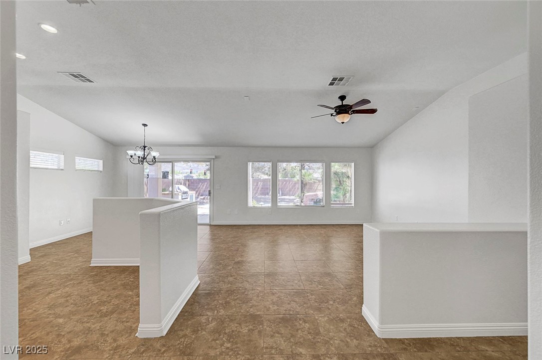2059 Joy View Lane Property Photo 3