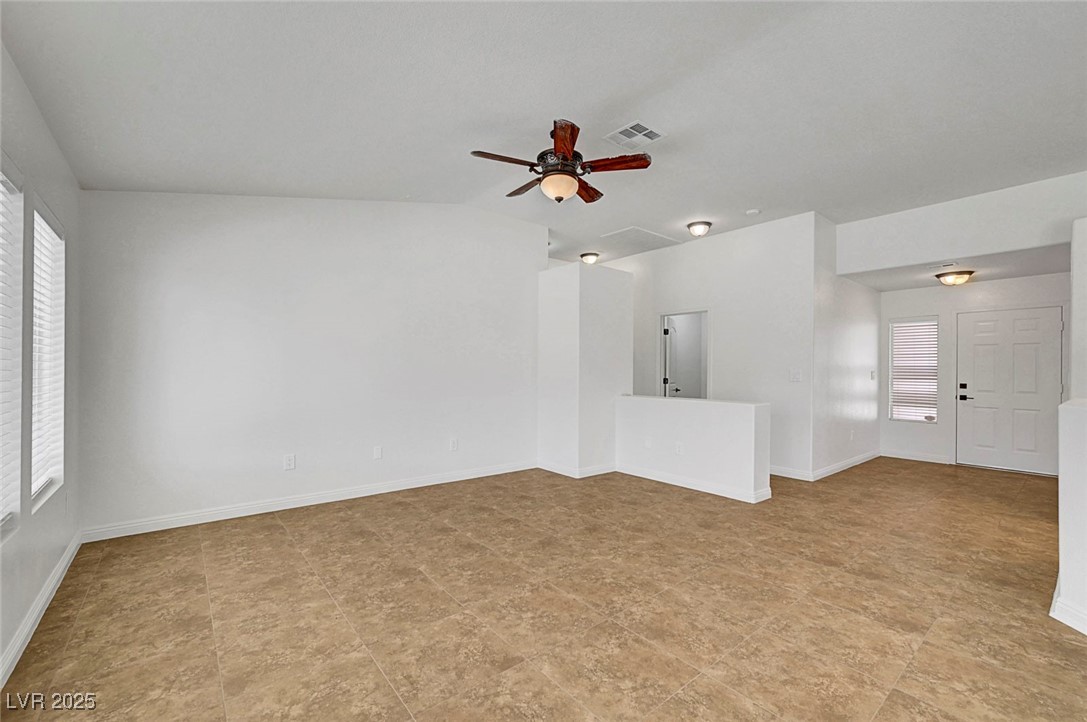 2059 Joy View Lane Property Photo 4
