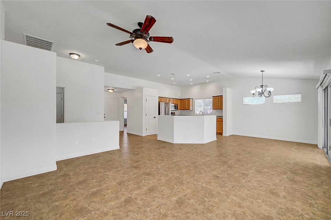 2059 Joy View Lane Property Photo 5