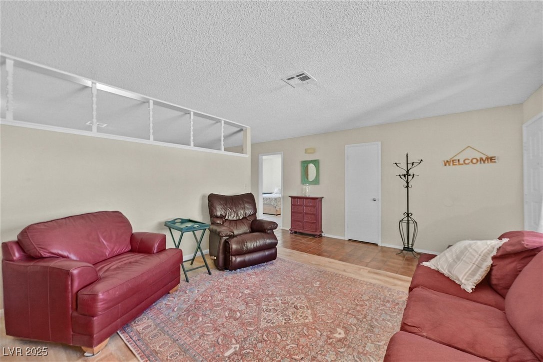 7113 Carrondale Way Property Photo 6