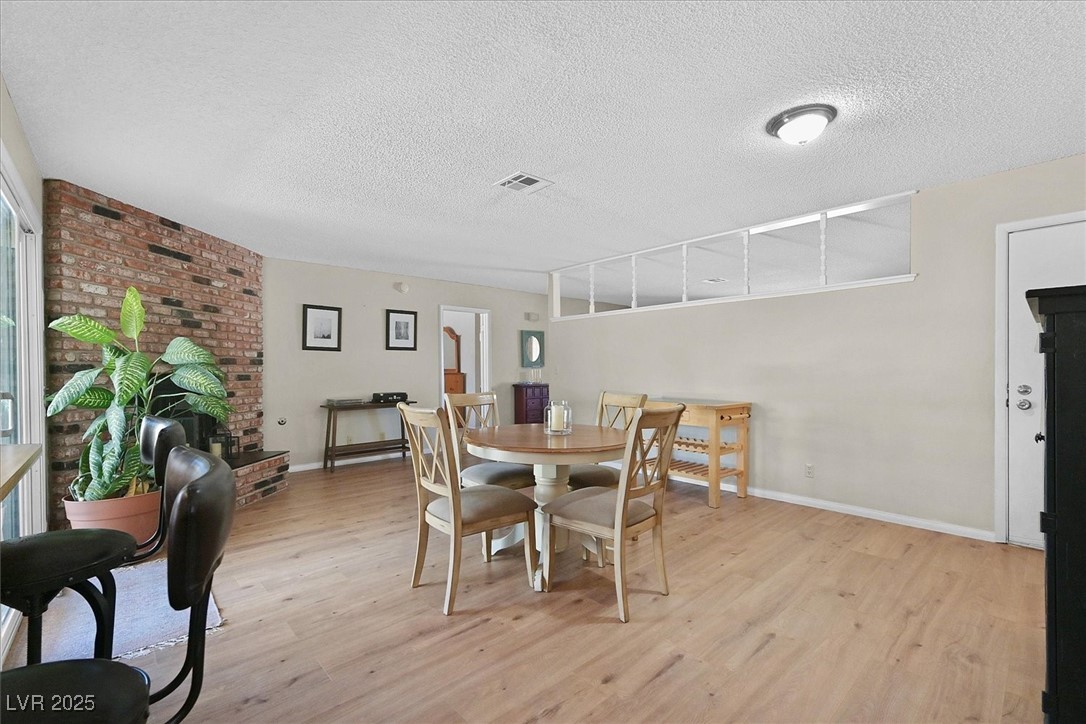 7113 Carrondale Way Property Photo 9