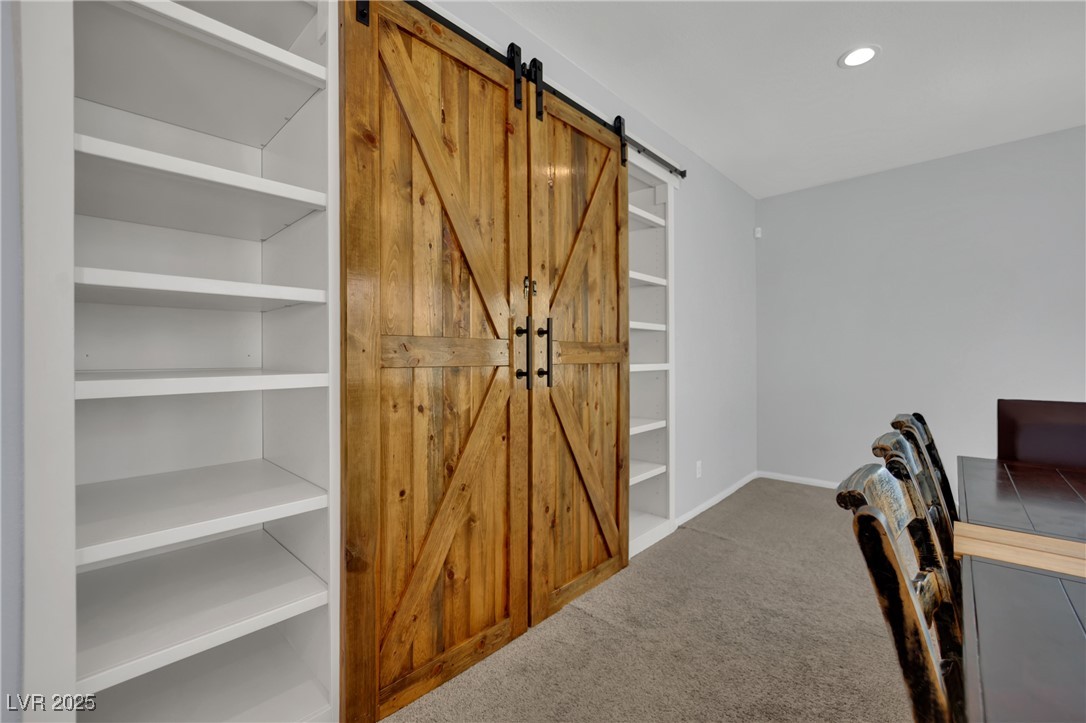 9131 Grand Sunburst Court Property Photo 9