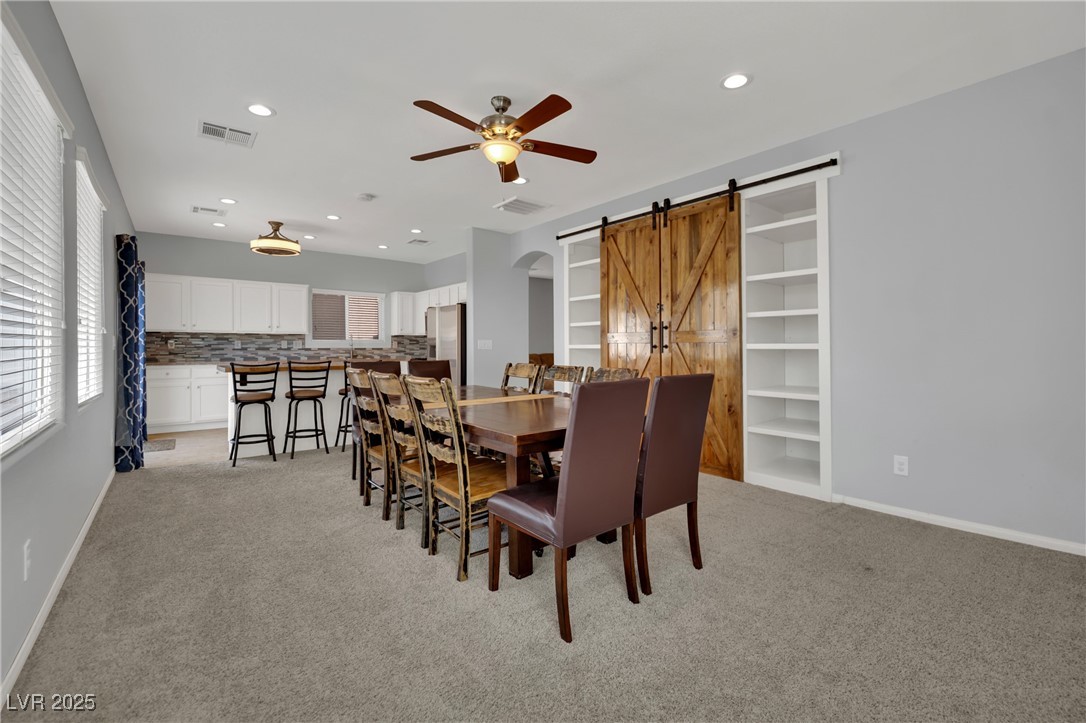 9131 Grand Sunburst Court Property Photo 12