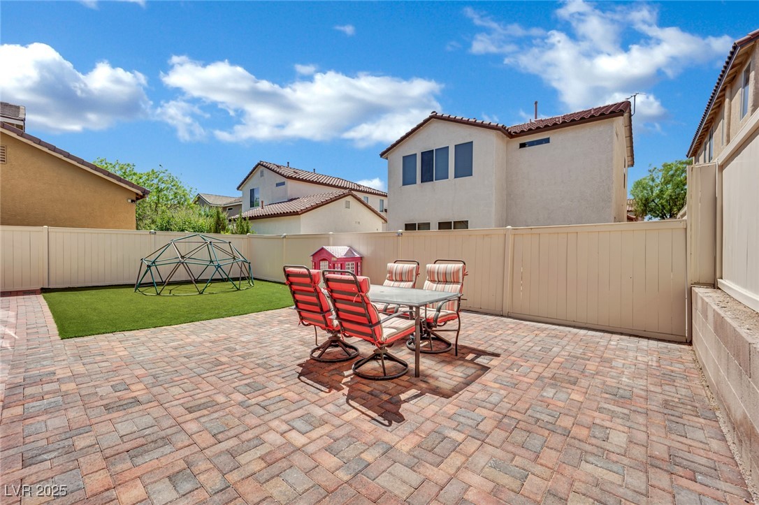9131 Grand Sunburst Court Property Photo 36