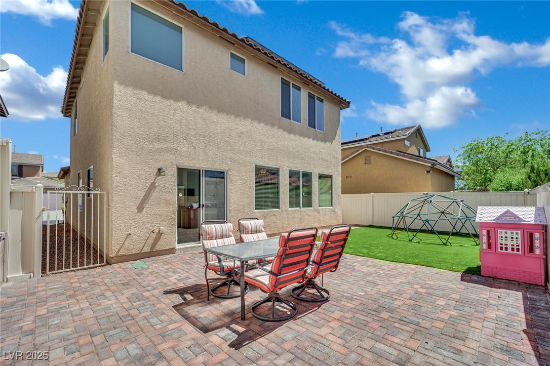 9131 Grand Sunburst Court Property Photo 37