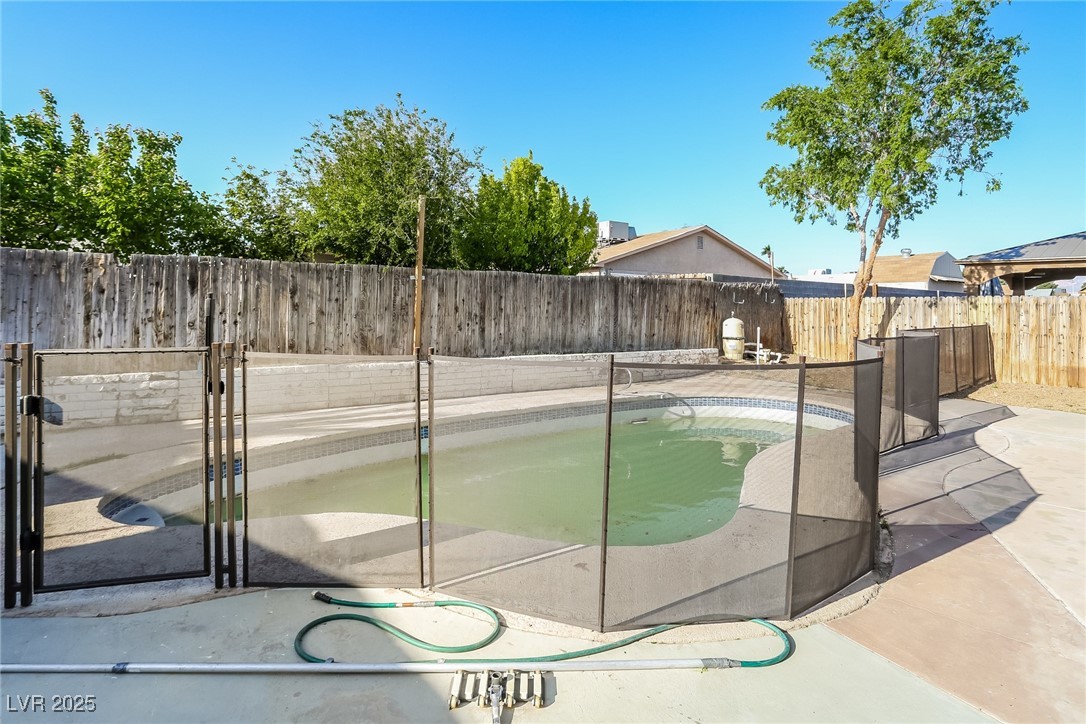 6309 Molino Street Property Photo 14
