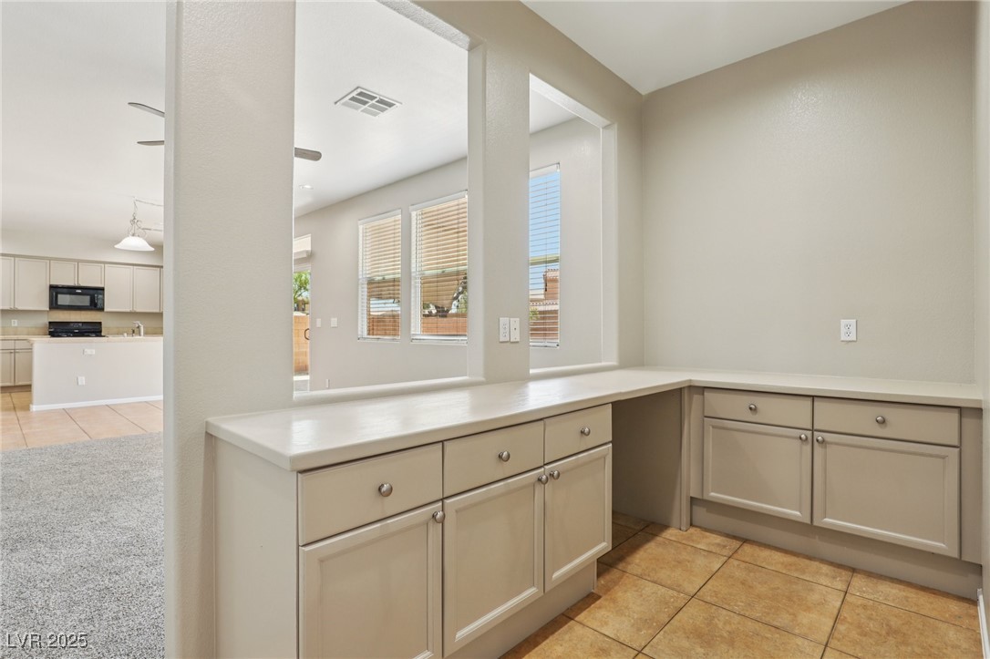 3609 Kingfishers Catch Avenue Property Photo 10