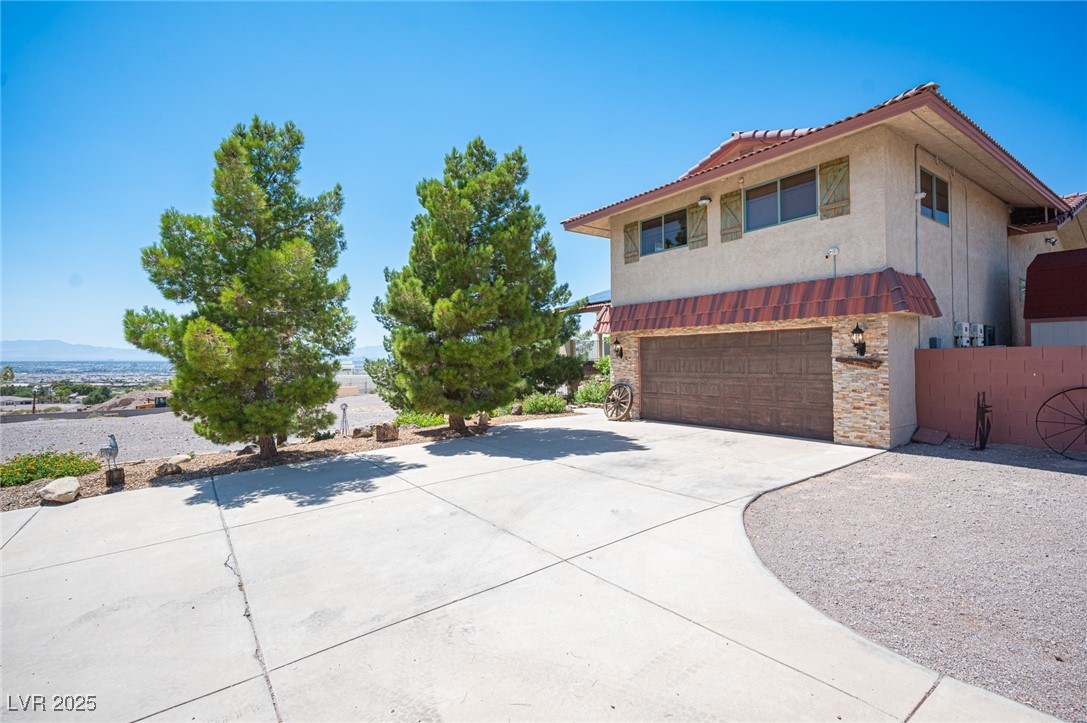 Property Photo 33
