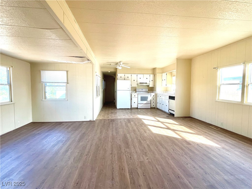 1415 Monterey Drive Property Photo 3