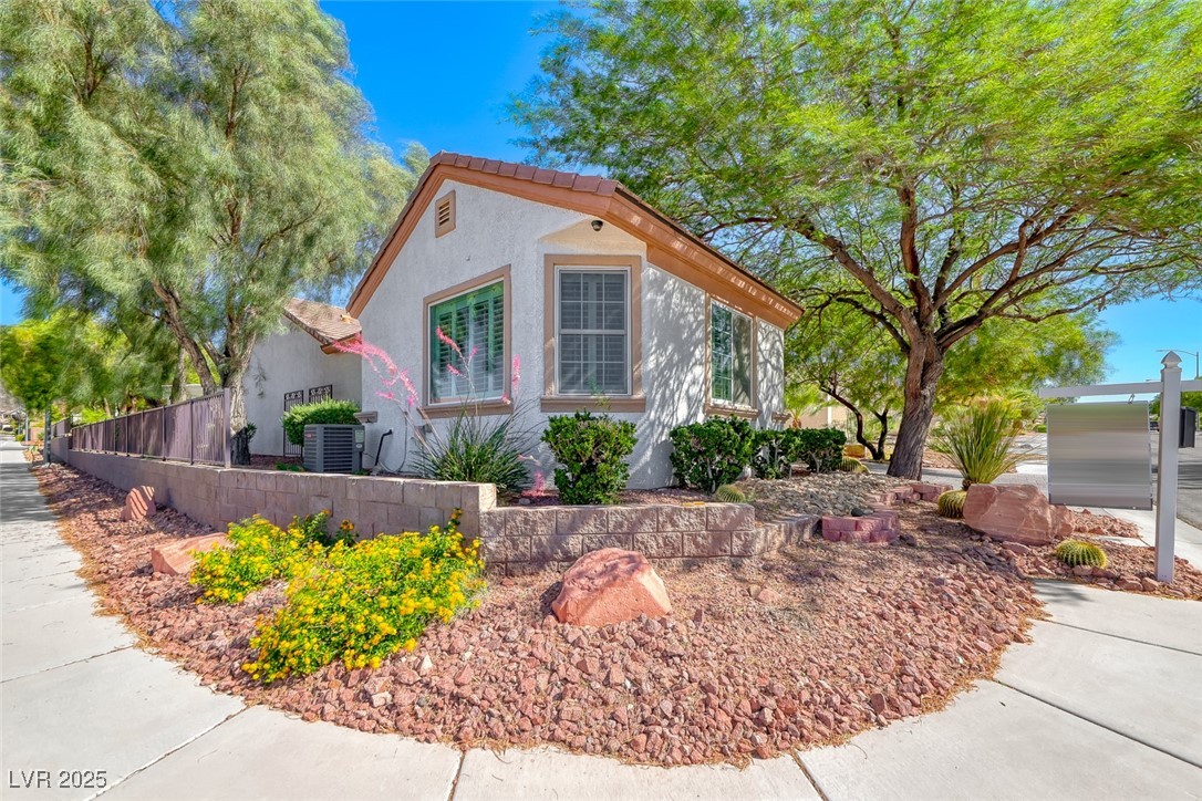 2154 Idaho Falls Drive Property Photo 3