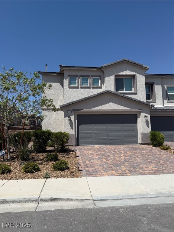 1618 Dakota Group Avenue Property Photo 1