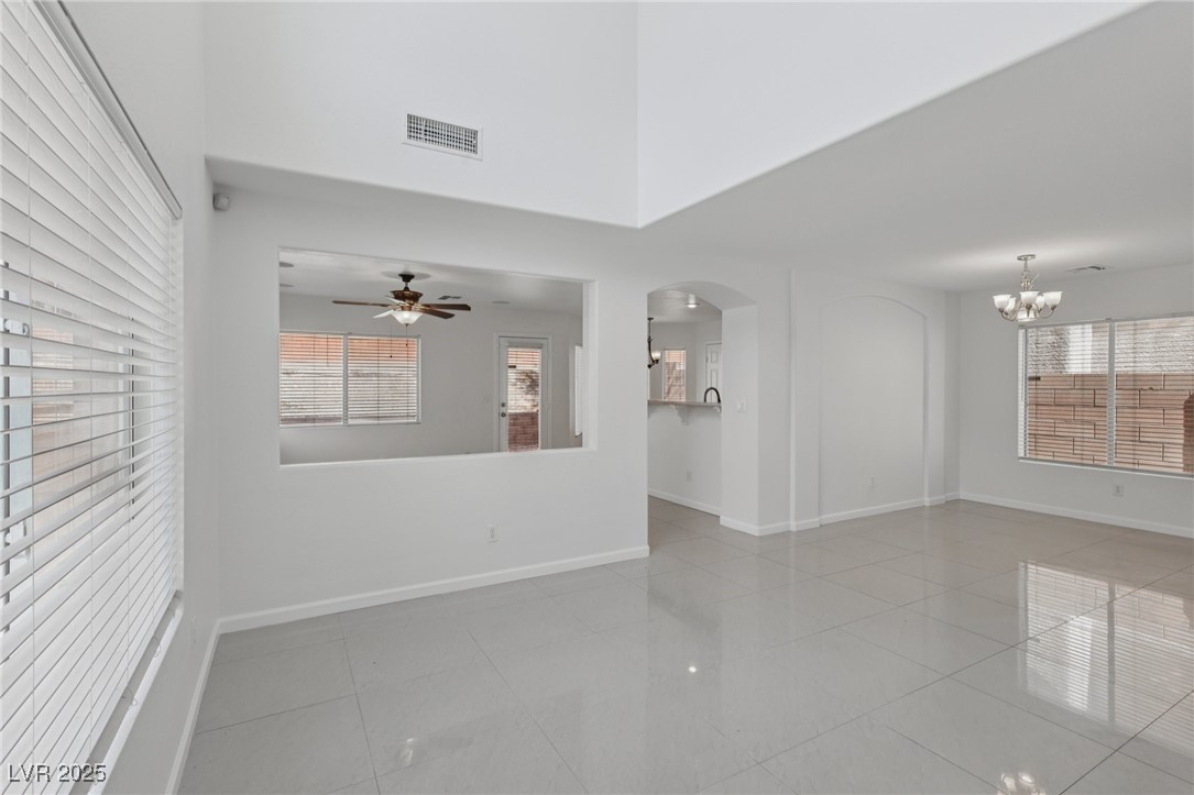 575 Aspen Leaf Street Property Photo 12