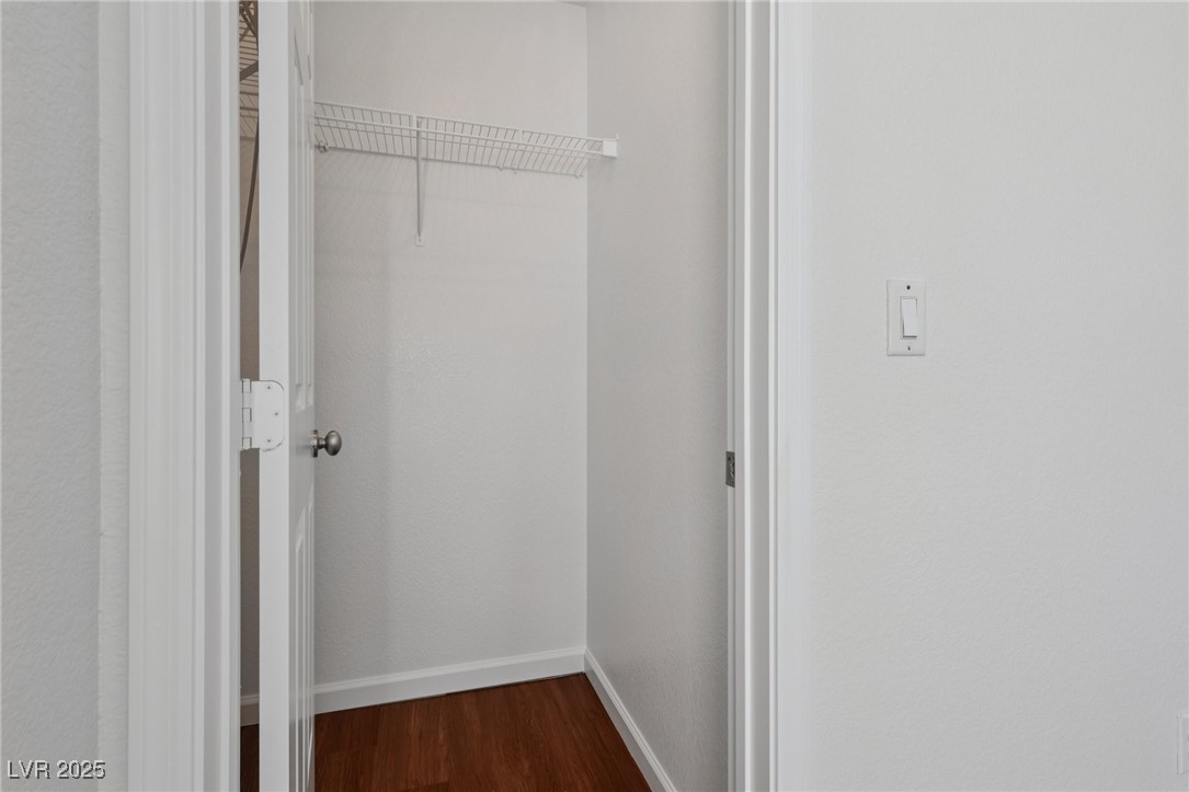 575 Aspen Leaf Street Property Photo 26