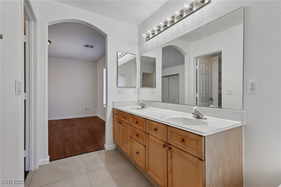 575 Aspen Leaf Street Property Photo 34