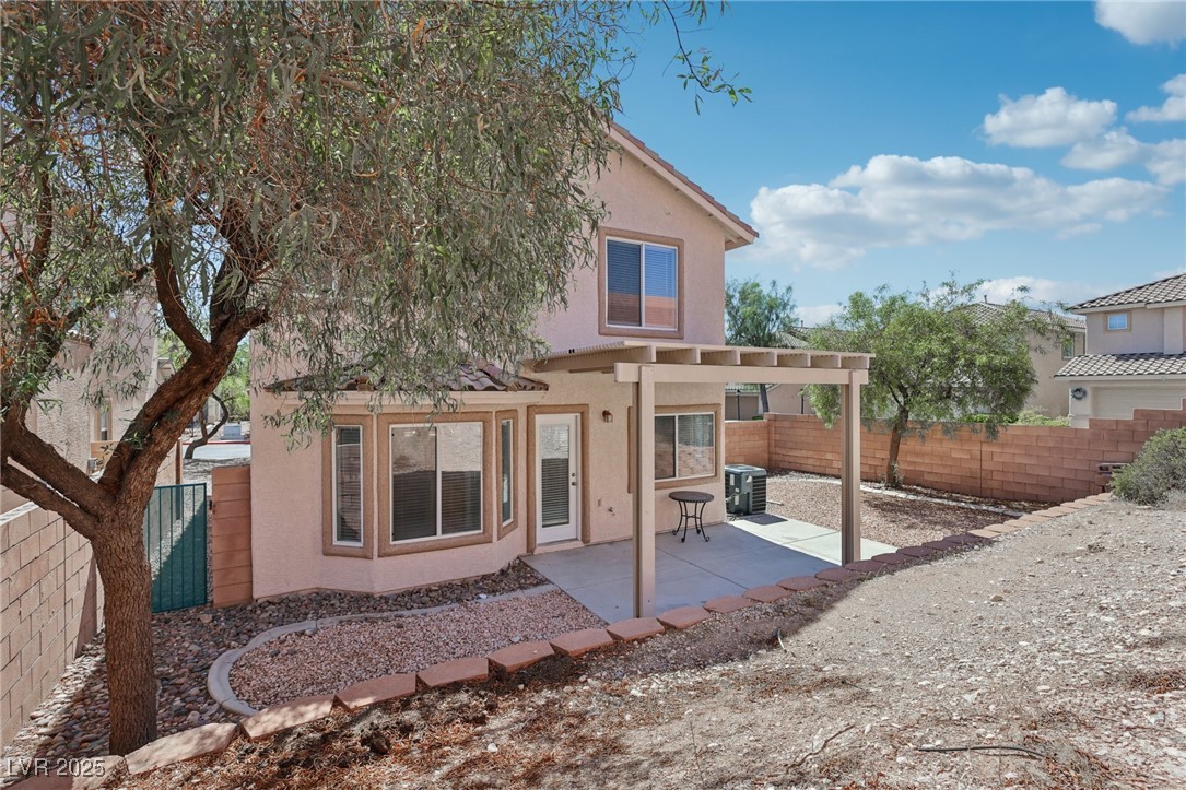 575 Aspen Leaf Street Property Photo 39
