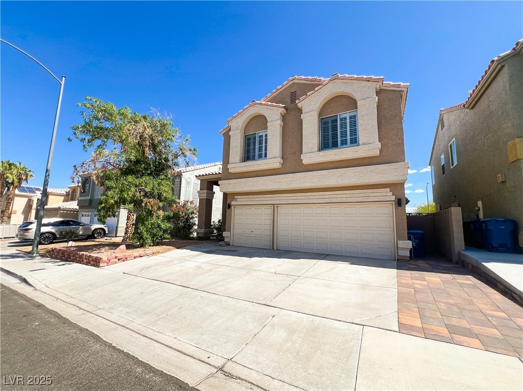 8125 Rio De Janeiro Drive Property Photo 2