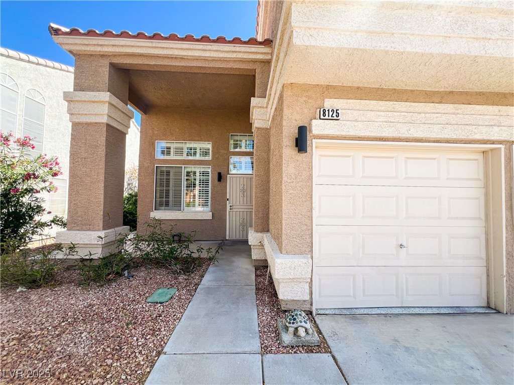 8125 Rio De Janeiro Drive Property Photo 5