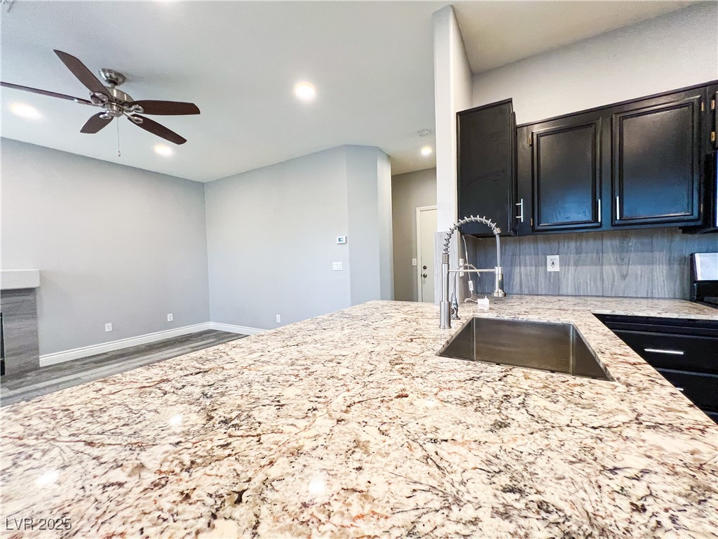 8125 Rio De Janeiro Drive Property Photo 28