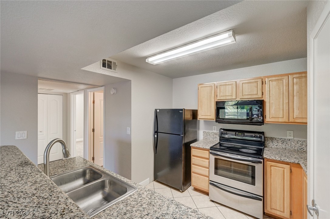 5055 Hacienda Avenue 2065 Property Photo 22