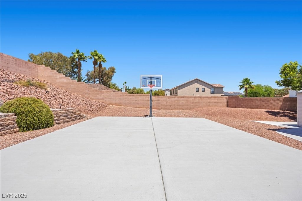 4021 Mountain Trek Street Property Photo 37
