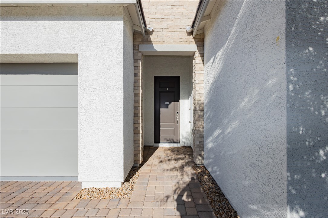 8938 Skye Canyon Ranch Street Property Photo 4