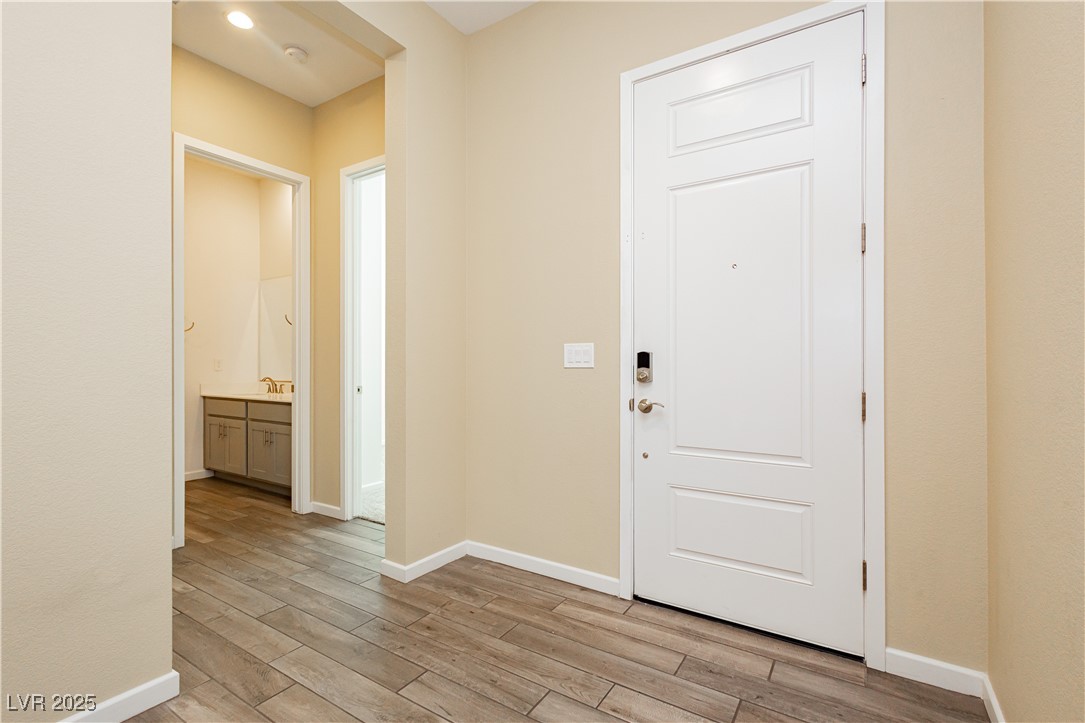 8938 Skye Canyon Ranch Street Property Photo 5