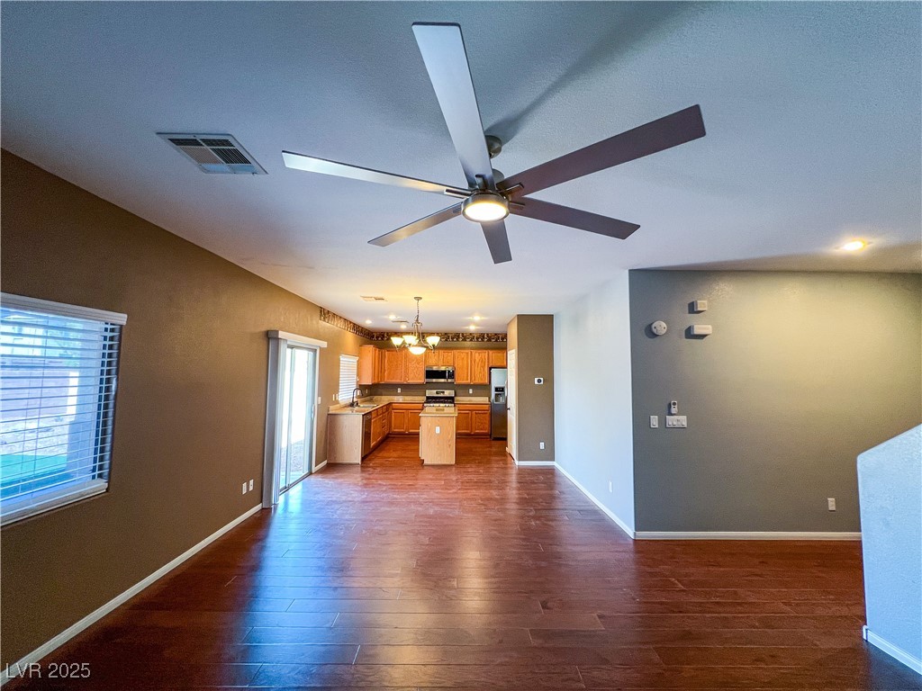 3412 Catherine Mermet Avenue Property Photo 13