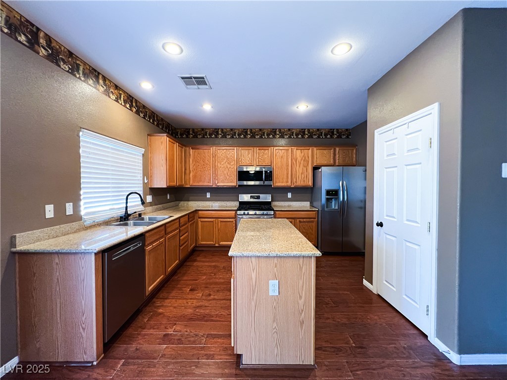 3412 Catherine Mermet Avenue Property Photo 19
