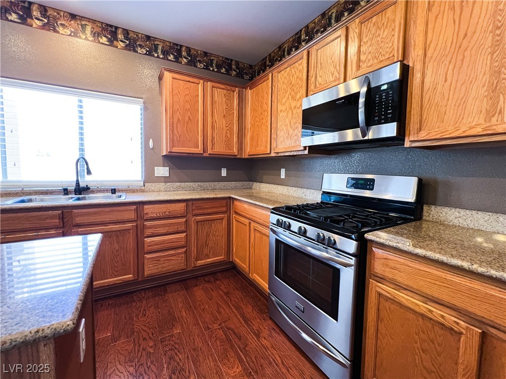 3412 Catherine Mermet Avenue Property Photo 25