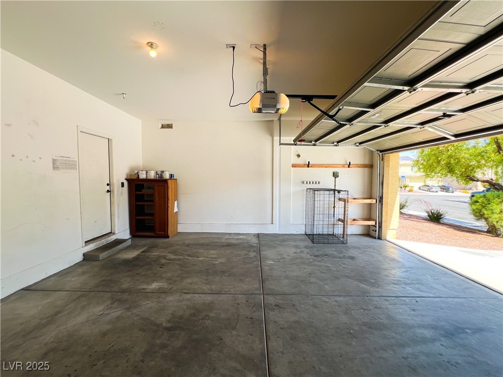 3412 Catherine Mermet Avenue Property Photo 90