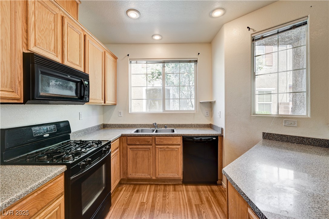 9115 Canoga Canyon Court 103 Property Photo 11