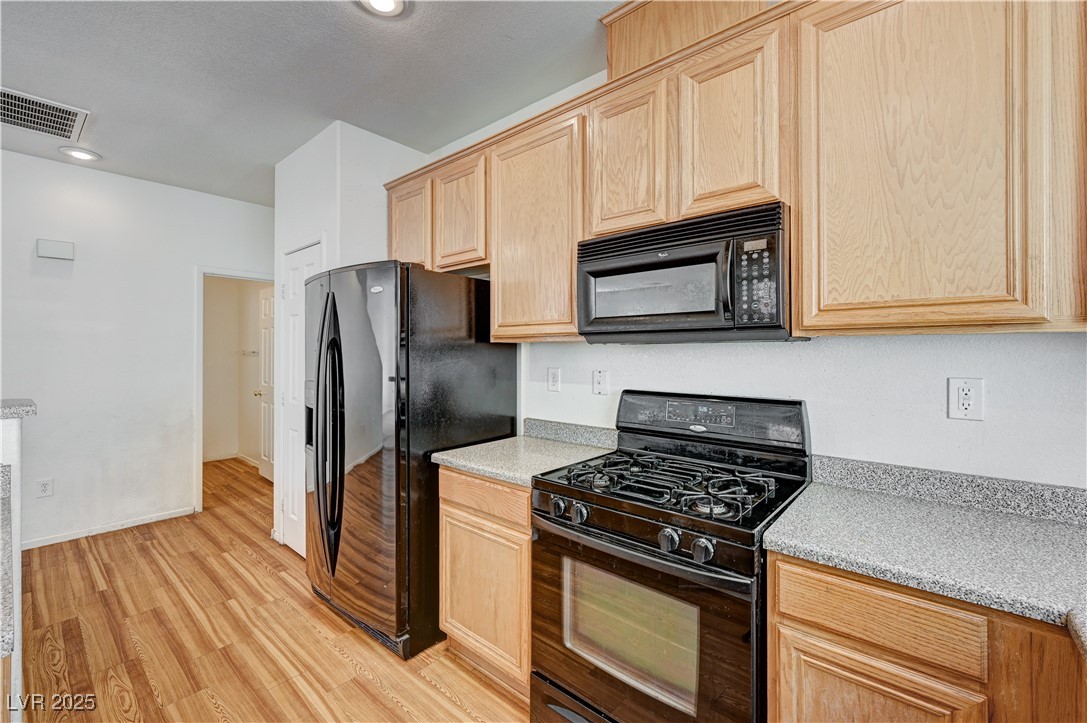 9115 Canoga Canyon Court 103 Property Photo 13