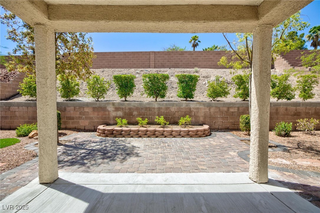 2475 Sedona Cedar Avenue Property Photo 26