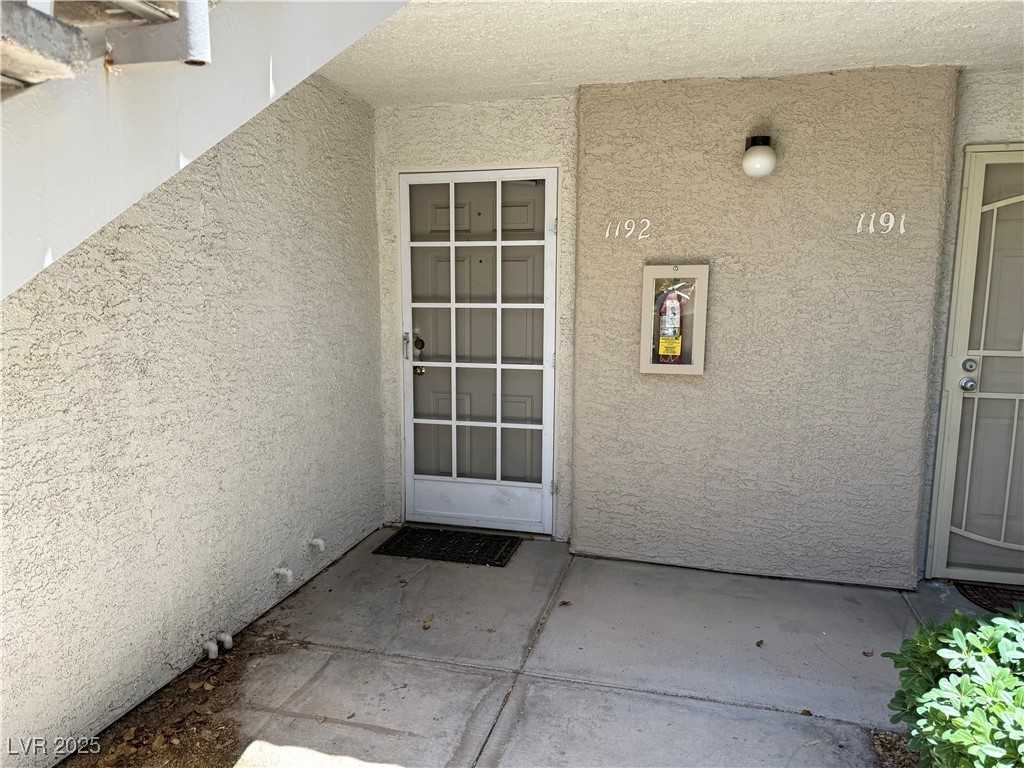 3150 Soft Breezes Drive 1192 Property Photo 3