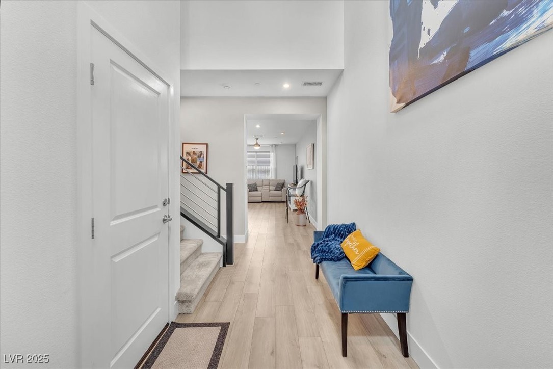 752 Echelon Street Property Photo 3