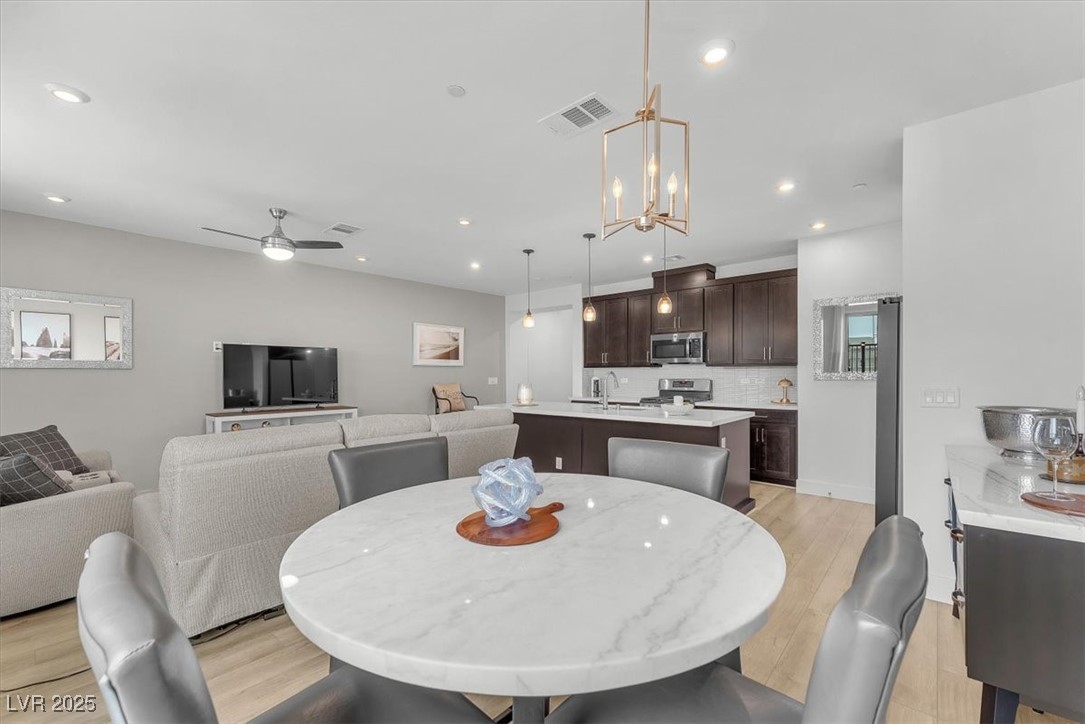 752 Echelon Street Property Photo 14