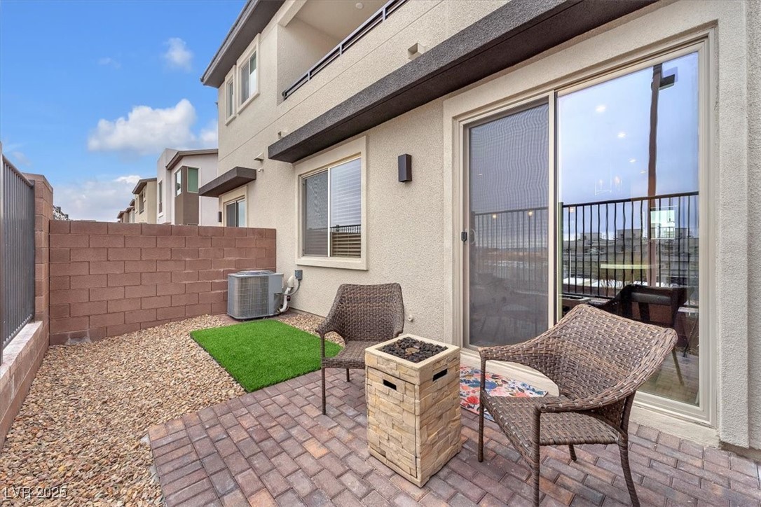 752 Echelon Street Property Photo 15