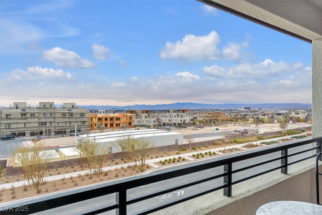 752 Echelon Street Property Photo 21